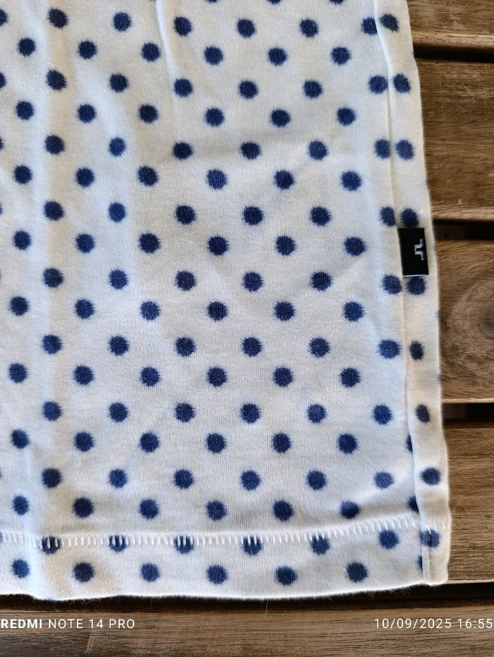 J. Lindeberg Beyaz Puantiyeli Kısa Kollu Tişört - Görsel 4