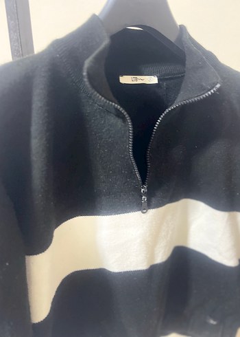 Yarım Fermuarlı Siyah Kadın Sweatshirt - Görsel 2