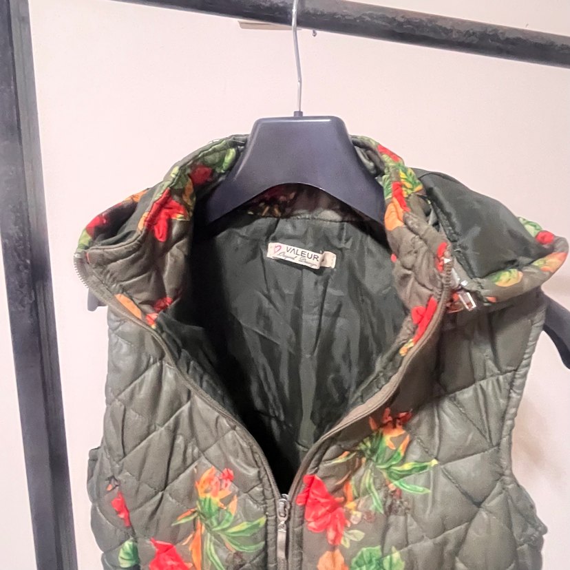 Çiçek Desenli Kolsuz Bohem Mont - Görsel 3