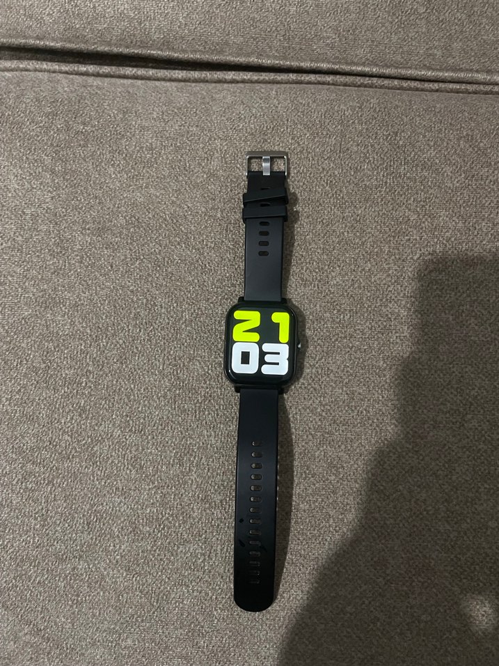 Siyah Akıllı Saat şarj aleti ile birlikte verilecektir - Görsel 5