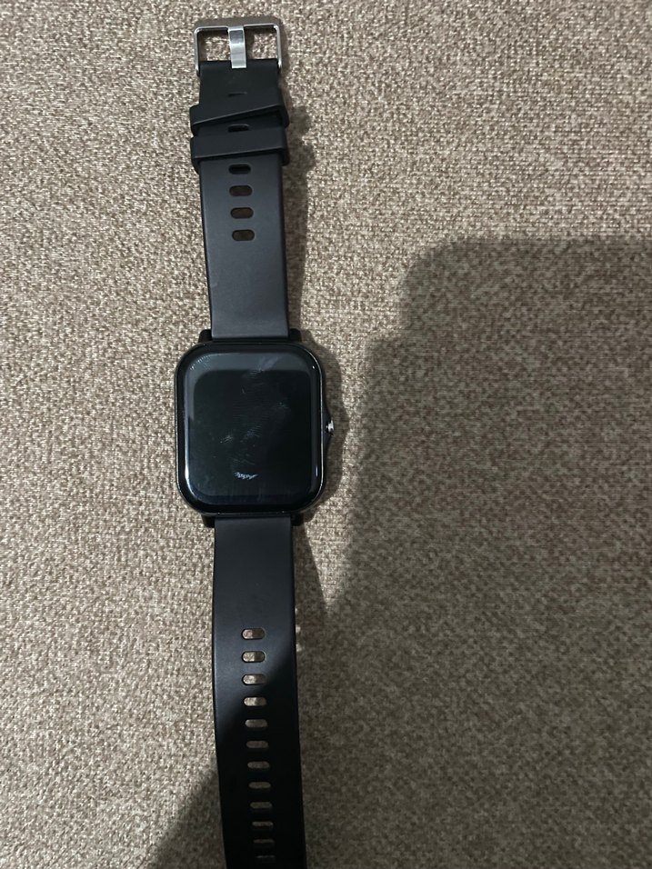 Siyah Akıllı Saat şarj aleti ile birlikte verilecektir - Görsel 3