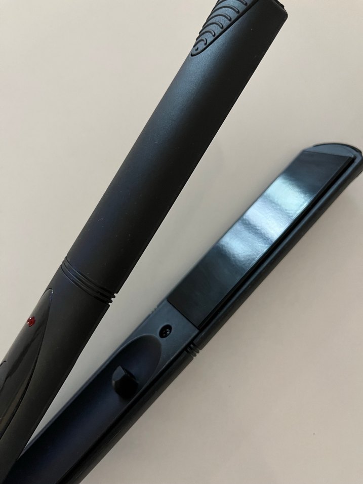 Saç Düzleştirici - Görsel 3