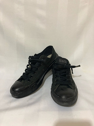 38 Beden Converse Siyah spor ayakkabı