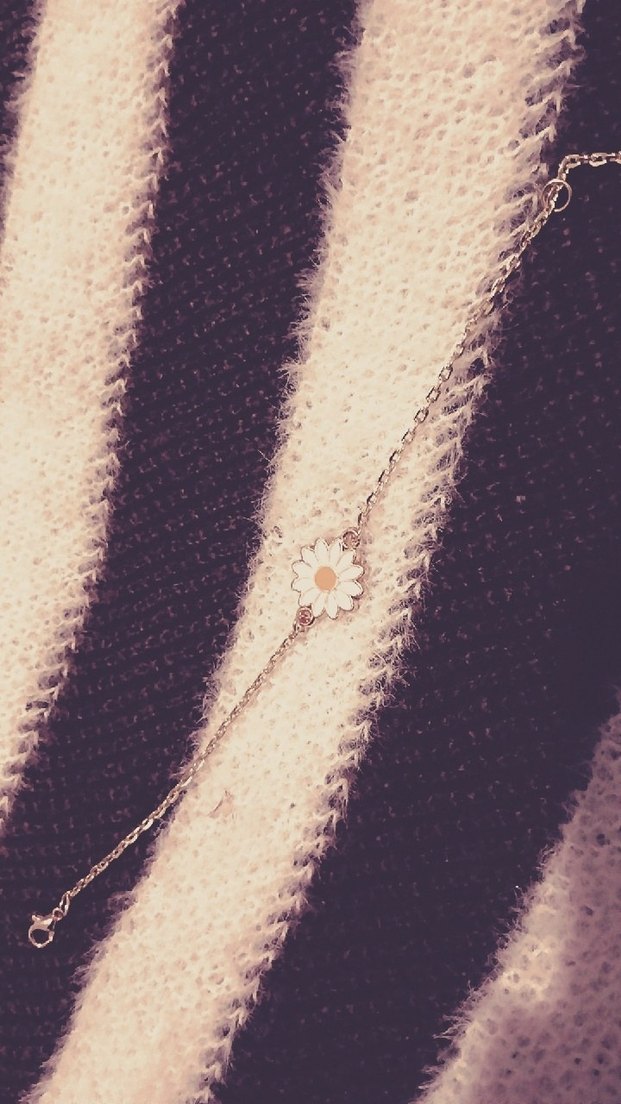 El Yapımı Papatya Desenli Kadın bileklik - Görsel 2