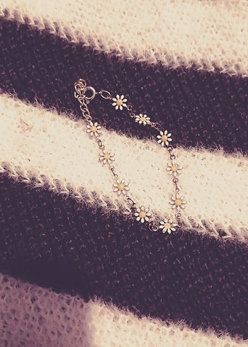 El Yapımı Papatya Dantel Detaylı Beyaz Bohem Bileklik - Görsel 2