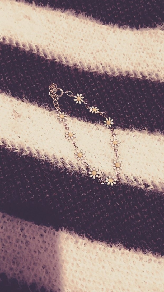 El Yapımı Papatya Dantel Detaylı Beyaz Bohem Bileklik - Görsel 2