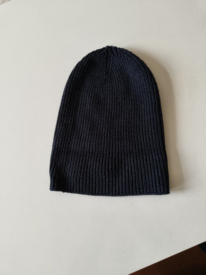 erkek koyulacivent
Örgü Yün Bere - Görsel 2