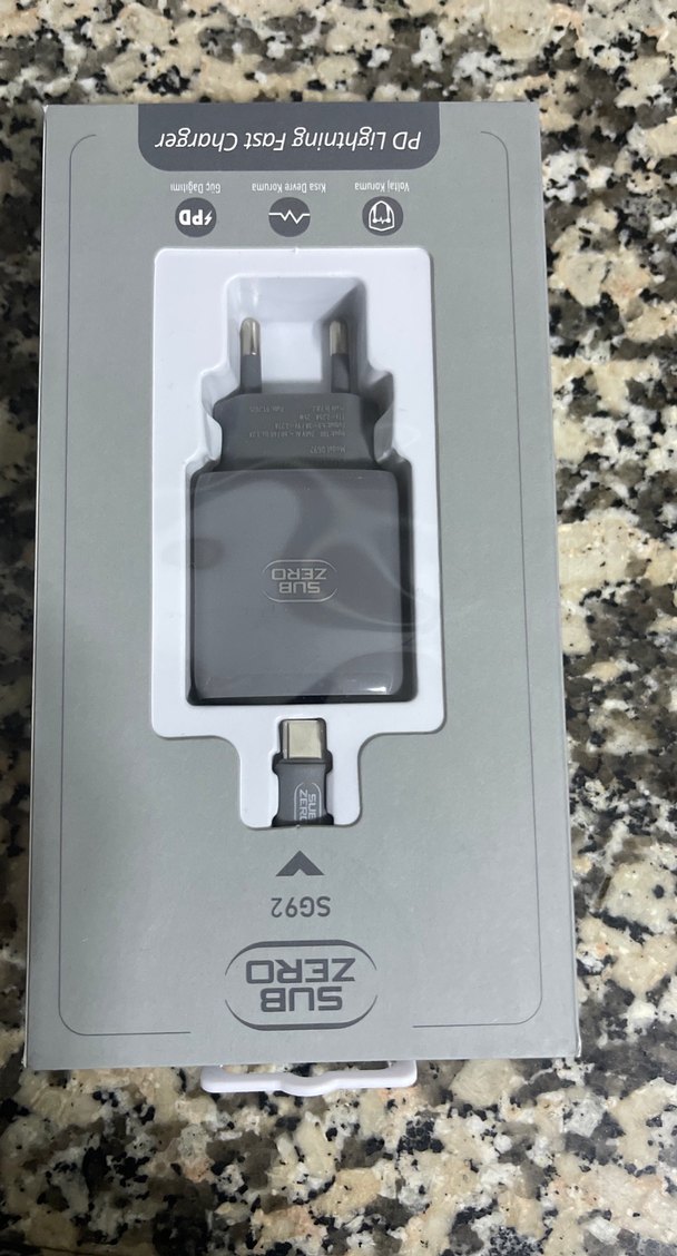 SUB ZERO SG92 Hızlı Şarj Adaptörü Gri - Görsel 2