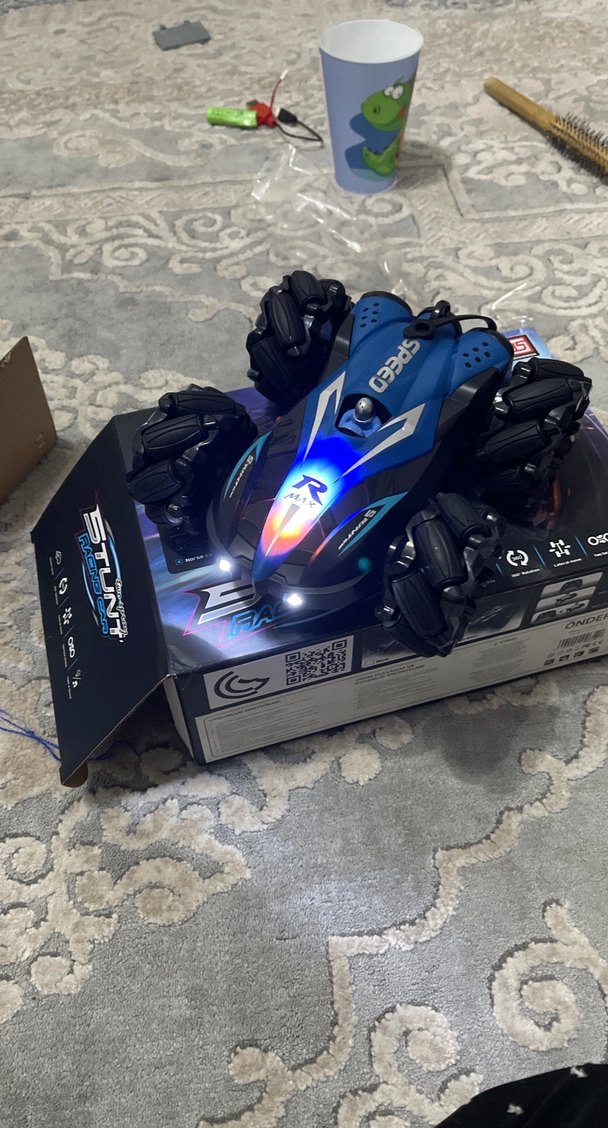 Mavi Işıklı Stunt Yarış Arabası Oyuncak - Görsel 2