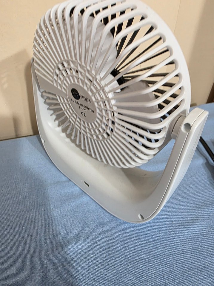 Beyaz Masaüstü Mini Vantilatör - Görsel 4