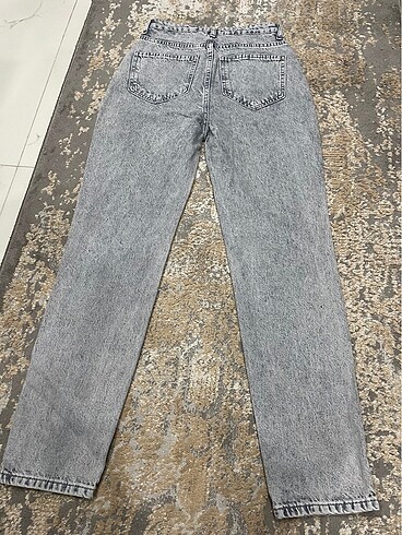 34 Beden TRENDYOL MİLLA KOT PANTOLON