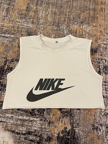 NİKE MARKA SPOR CROP