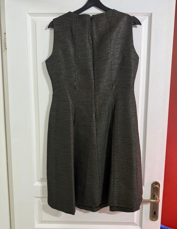 Siyah V Yaka Midi Abiye - Görsel 5