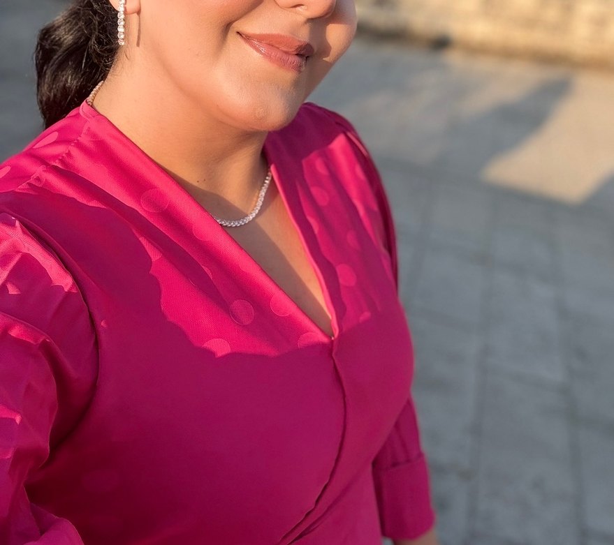 Pembe V Yaka Midi Uzun Elbise - Görsel 3