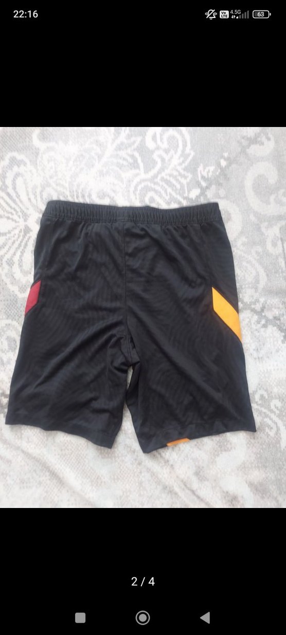 Nike Orijinal Galatasaray maç şortu - Görsel 2