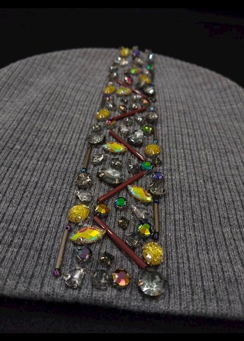 Boncuk İşlemeli Gri Kadın Bere - Görsel 3