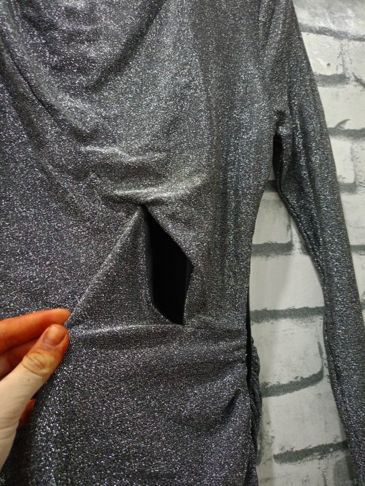 bisiklet yaka dar likralı astarlı ve karın bölgesi dekolteli - Görsel 2