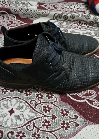 Kemer Detaylı Siyah Yılan Desenli Erkek Botu - Görsel 5