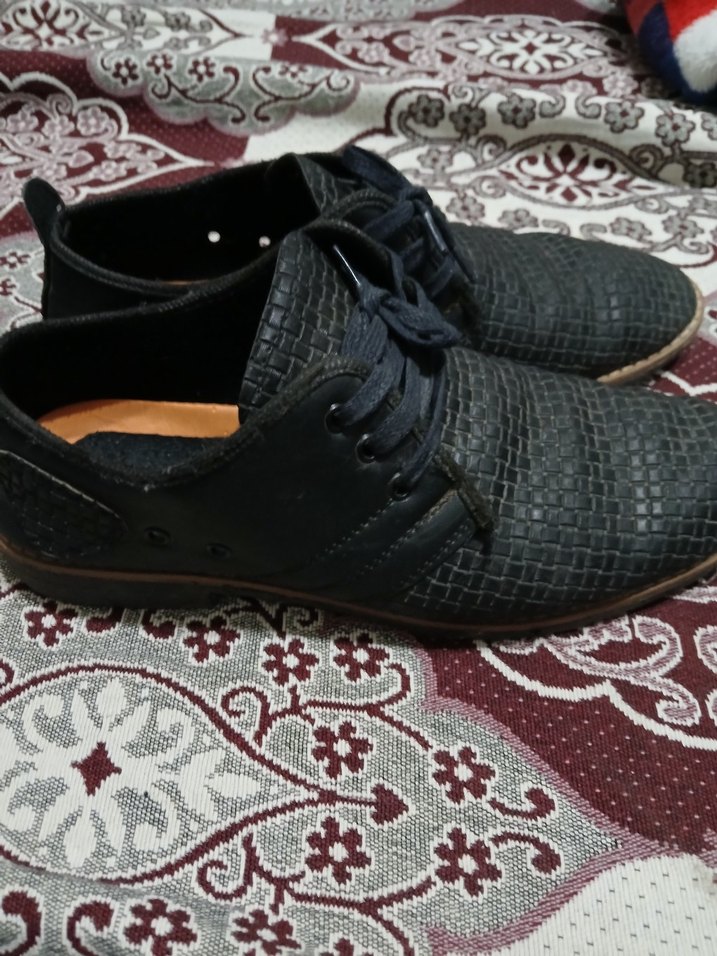 Kemer Detaylı Siyah Yılan Desenli Erkek Botu - Görsel 5