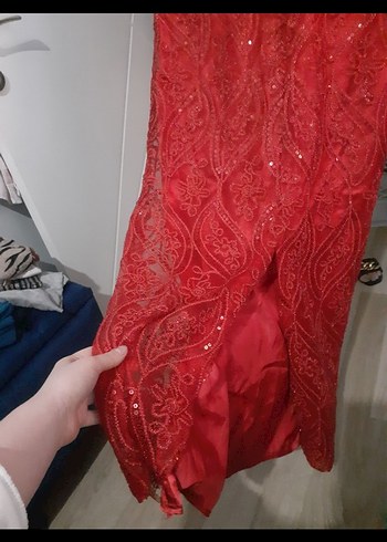 Dantel İşlemeli Kırmızı Uzun Abiye Elbise - Görsel 7
