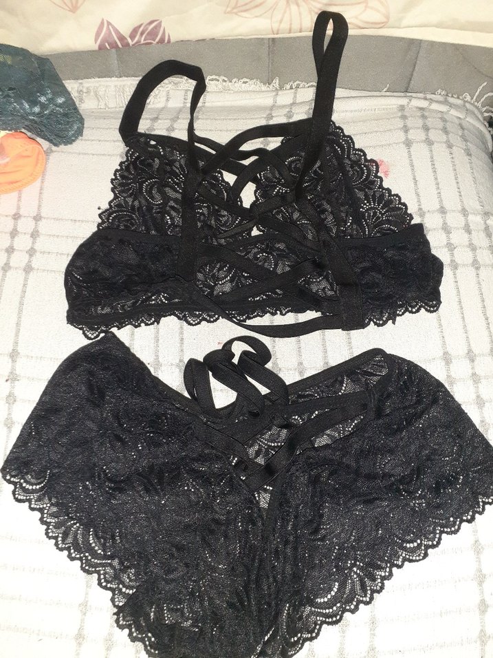 Siyah Gotik Dantel Mini Sütyen Takımı - Görsel 4