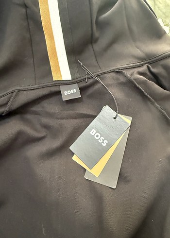 HUGO BOSS EŞOFMAN TAKIMI SIFIR - Görsel 2