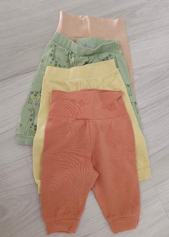 HelloBaby Rahat Ve Sik Bebek Pantolonlari