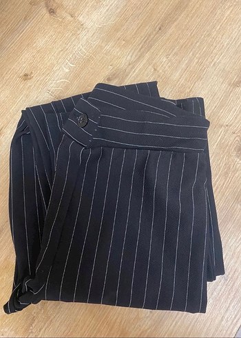 Çizgili Kadın Kumaş Pantolon - Görsel 2