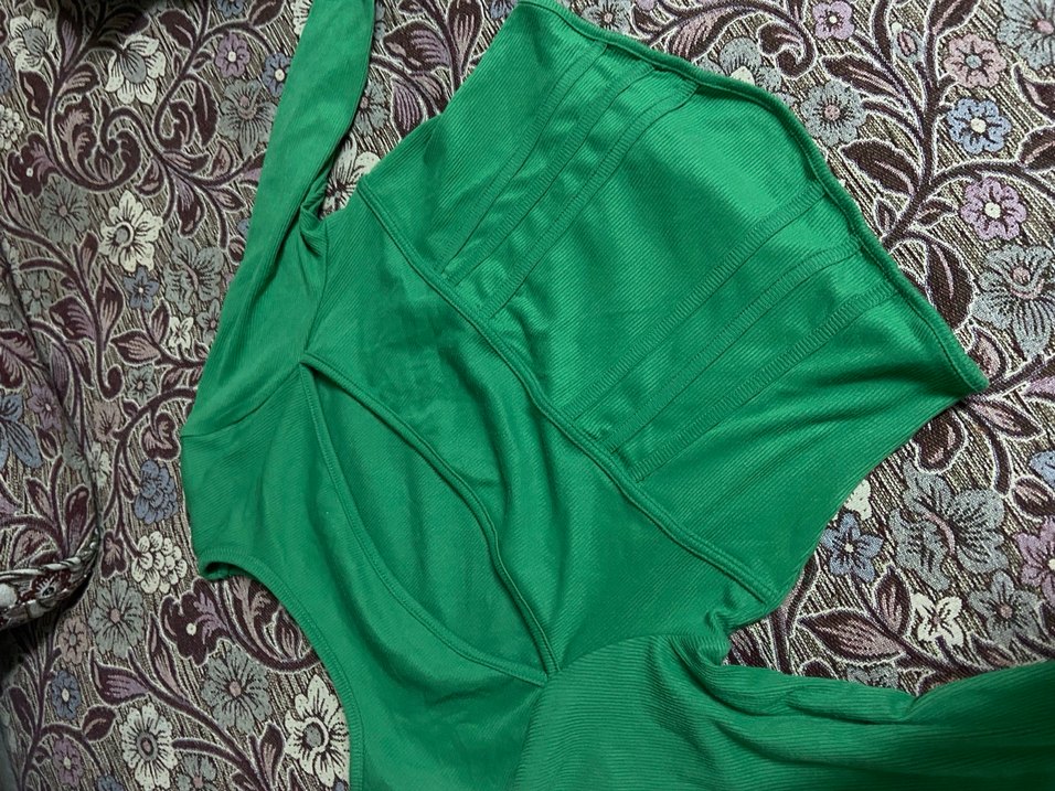 Yeşil Uzun Kollu Kadın Bluz - Görsel 2