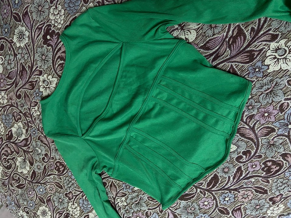 Yeşil Uzun Kollu Kadın Bluz - Görsel 3