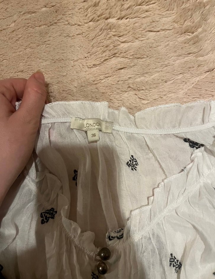 Düğmeli Bohem Nakışlı Kadın Bluz - Görsel 2