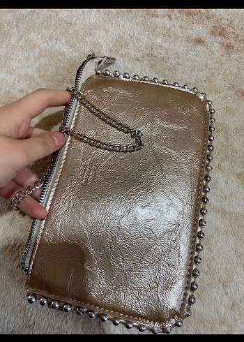 Zincir Detaylı Bej Yılan Desenli Deri Çanta - Görsel 3