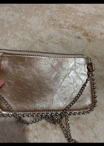 Zincir Detaylı Bej Yılan Desenli Deri Çanta - Görsel 2