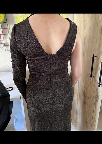 Kahverengi Drapeli Uzun Kollu V Yaka Abiye Elbise - Görsel 2