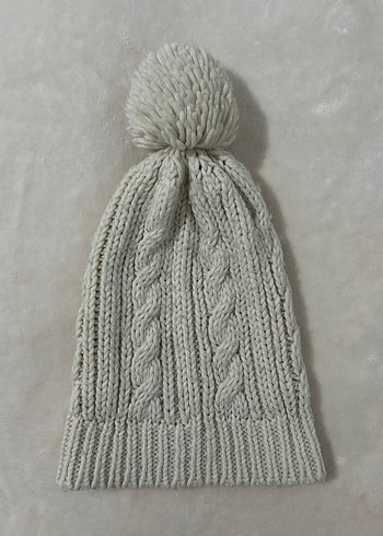 Beyaz Örgü Kadın Bere Ponponlu - Görsel 2