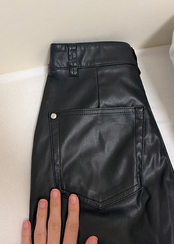 Deri pantolon bershka - Görsel 5