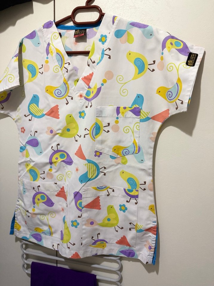 Renkli Desenli Hemşire alpaka kumaş - Görsel 3