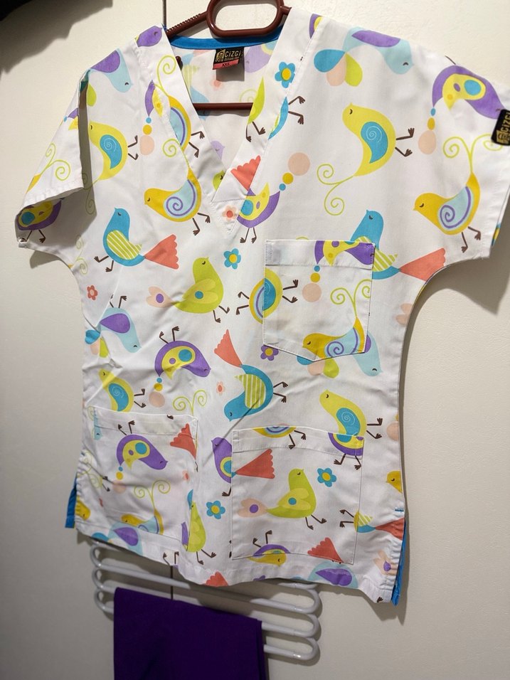 Renkli Desenli Hemşire alpaka kumaş - Görsel 2