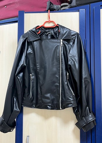 Siyah Kemerli Mini Deri Ceket - Görsel 4