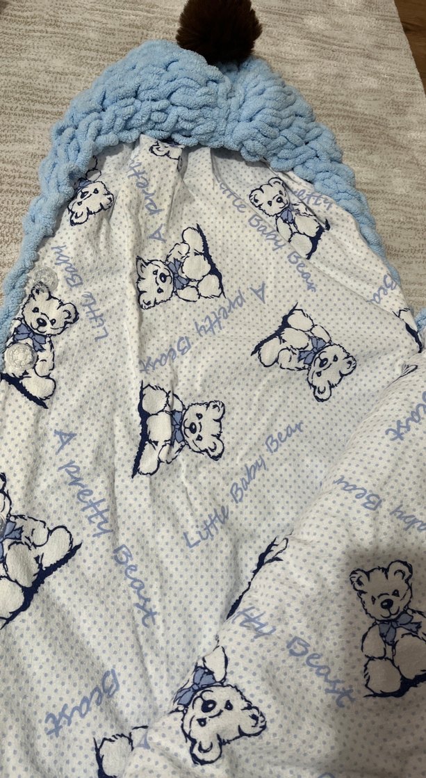 Mavi Nakışlı Örgü Bebek Battaniyesi - Görsel 3