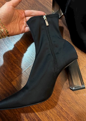 Kadın Siyah Streç Topuklu Bot - Görsel 2