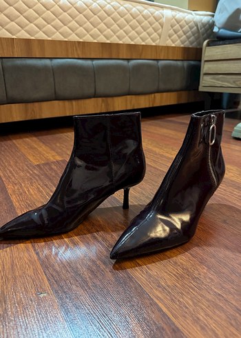 Parlak Deri Stiletto Topuklu Bot - Görsel 7