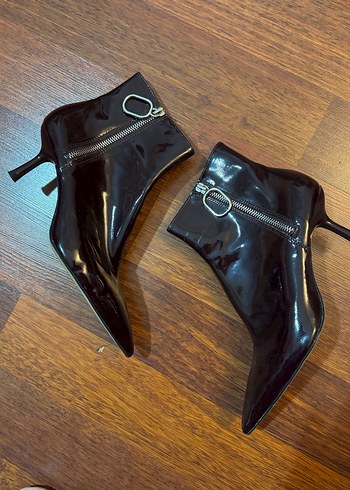 Parlak Deri Stiletto Topuklu Bot - Görsel 5