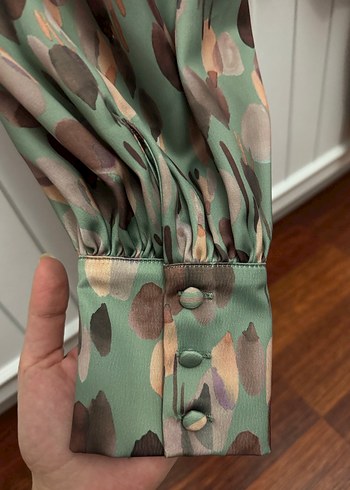 Şık Saten Gömlek - Görsel 6