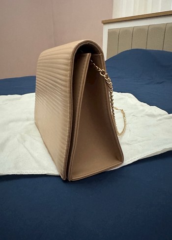 Zincir Detaylı Bej Kadın Çanta - Görsel 2