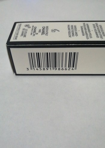 Chanel N°5 Siyah Maskara, Hacim ve Uzunluk - Görsel 4