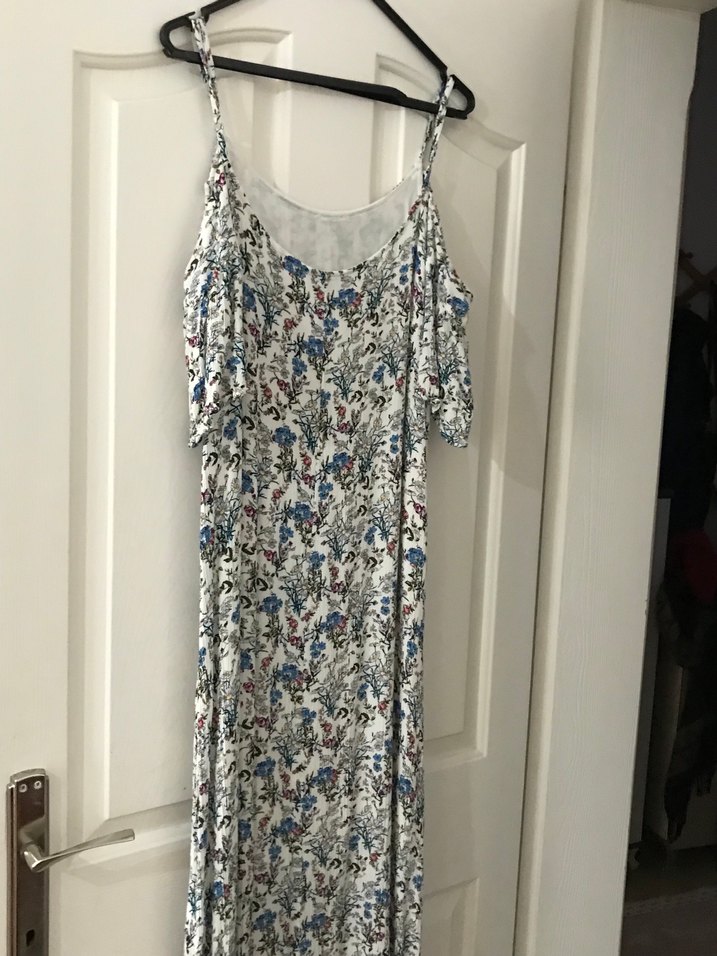 Uzun Askılı Çiçekli Elbise - Görsel 2