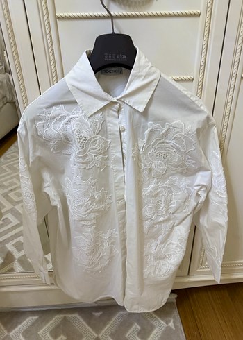 İşlemeli Beyaz Gömlek 3 beden - Görsel 4