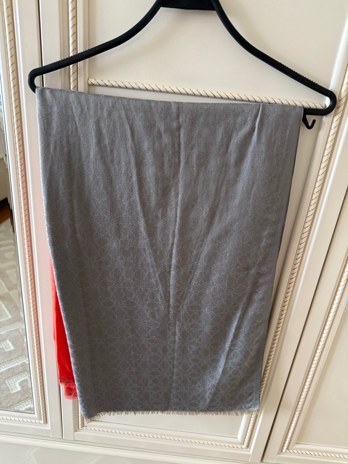 Gri İpekevi şal - Görsel 4