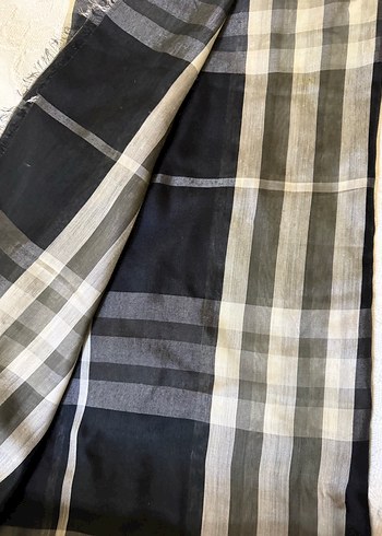 Kadın Gri Burberry desenli şal - Görsel 3